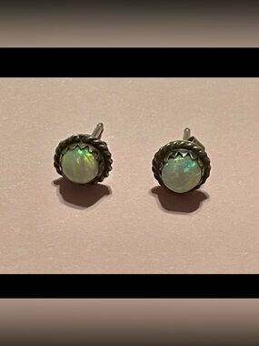 Vintage Native Sterling Silver Opal Pierced Stud Earrings #7841 ❤️‍🔥 LAST CHANCE